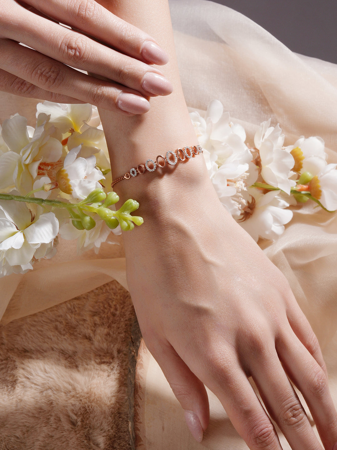 Rose Gold Toned Zircon Embellished Adjustable Pull Chain Slider Bracelet